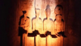 الشمس تبدد ظلمة "قدس أقداس حتشبسوت"