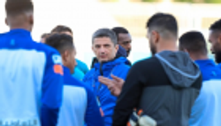 الهلال يستعيد عطيف والفرج قبل كلاسيكو الأهلي