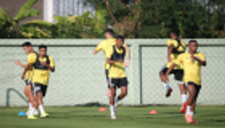 الأبيض الأولمبي ينهي استعداداته لكأس آسيا