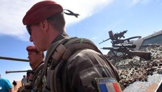 قوات عسكرية فرنسية خارج الحدود - أ ف ب