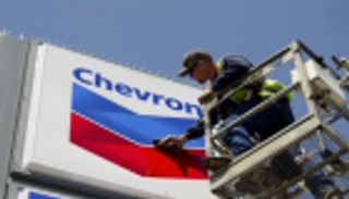 رئيس شيفرون: الإمدادات جيدة لسوق النفط رغم تصاعد التوتر بالشرق الأوسط