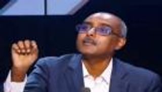 السودان يعيد 23 موظفا للخدمة فصلهم الإخوان تعسفيا