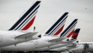 "إير فرانس" تعلق رحلاتها في المجالين الجويين الإيراني والعراقي 