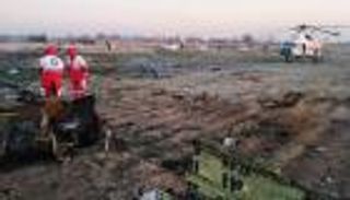 مصرع 170 شخصا في تحطم طائرة أوكرانية بإيران