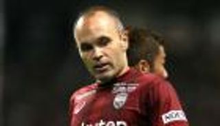 إنييستا يحسم مستقبله بعد الاعتزال