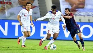 الشارقة ضد الوحدة 