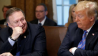 واشنطن تخفض عدد رحلاتها الجوية إلى كوبا لخنق السياحة