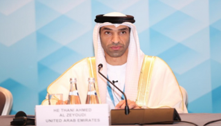 الدكتور ثاني بن أحمد الزيودي وزير التغير المناخي والبيئة الإماراتي