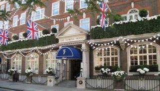 فندق كورينج في العاصمة البريطانية لندن