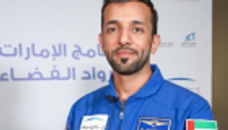 سلطان النيادي يدعم أستراليا في مواجهة الحرائق