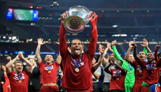 الهولندي فيرجيل فان ديك