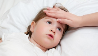 ارتفاع حرارة الطفل قد يؤدي لفقدان الشهية