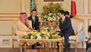 فرحان وآبي يبحثان بالرياض القضايا الإقليمية والدولية