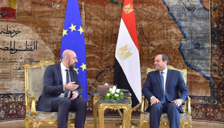  السيسي مع رئيس المجلس الأوروبي