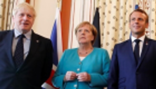 3 دول أوروبية تدعو إيران لوقف العنف والالتزام بالاتفاق النووي