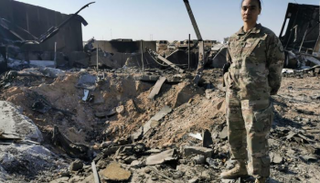 جانب من الدمار الذي لحق بقاعدة عين الأسد