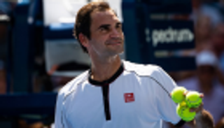 فيدرر متفائل بـ"غياب الانتكاسات" قبل "أستراليا المفتوحة"