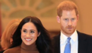 3 احتمالات لتنحي الأمير هاري وزوجته عن الحياة الملكية