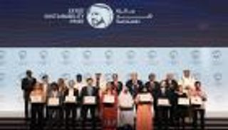 محمد بن زايد يكرم الفائزين بجائزة "الاستدامة 2020"