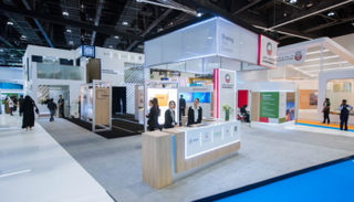 جناح "أبوظبي للتوزيع" في المعرض 