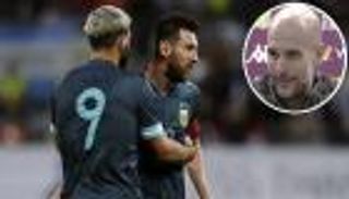 بينما يتغنى العالم بأجويرو.. ميسي يخطف قلب جوارديولا