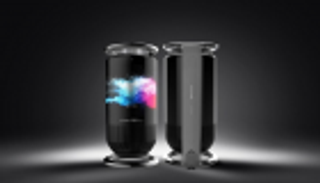 Royole الصينية تكشف عن سماعة ذكية مزودة بشاشة وكاميرا