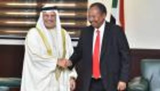 أنور قرقاش: نهدف لخلق مناخ جذاب للاستثمارات مع السودان