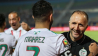 مباراة خماسية تشعل التحدي بين محرز وبلماضي