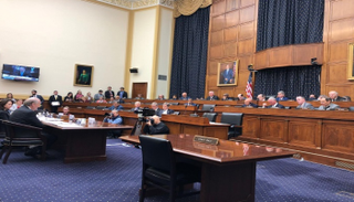 جلسة الاستماع في الكونجرس الأمريكي