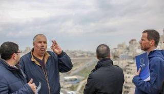 زيارة الدبلوماسيين الأوروبيين لبلدة العيساوية