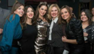 يسرا ودنيا سمير غانم وخالد النبوي في حفل عيد ميلاد درة