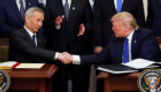 200 مليار دولار قيمة اتفاق التجارة بين أمريكا والصين