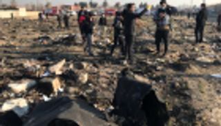 أوكرانيا تطالب إيران بتسليم الصندوقين الأسودين للطائرة المنكوبة