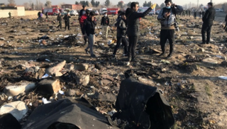 حطام الطائرة الأوكرانية المنكوبة