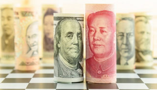 استقرار الدولار واليوان قبل اتفاق التجارة