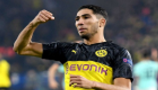 "الفيفا" يواجه خطر إعارة اللاعبين بقيود صارمة