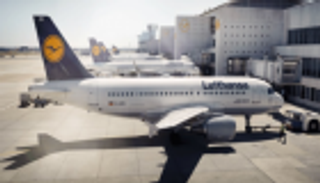 للمرة الثالثة.. فشل المفاوضات بين لوفتهانزا والمضيفين الجويين