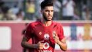 الأهلي يعاقب أزارو ويمهد لرحيله
