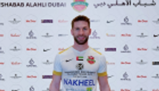 شباب الأهلي يتعاقد مع الإسباني بيدرو كوندي