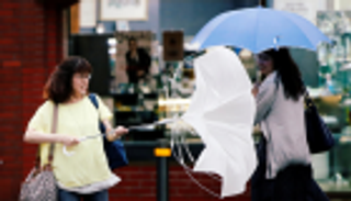 باستثناء المظلات.. اليابان الأولى عالميا في إعادة المفقودات لأصحابها