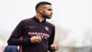 مدرب إشبيلية يعدد مزايا النصيري قبل مواجهة ريال مدريد