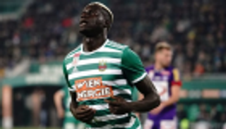 مهاجم الأهلي المصري الجديد يشبّه مسيرته بمشوار ماني وصلاح
