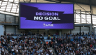 وزير الرياضة يوافق على تطبيق "الفار" في الدوري المصري