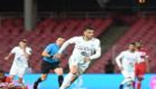 أهلي جدة يتخطى الوحدة ويضرب موعدا مع النصر في نصف نهائي كأس الملك