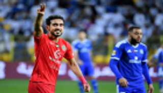 بالفيديو.. لاعب شباب الأهلي يبرر الهزيمة من النصر في كأس الخليج العربي