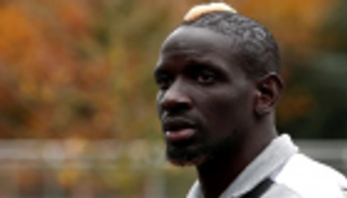 رغم درس أنيلكا.. سرقة منزل لاعب ليفربول السابق في ويمبلدون