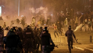  اشتباكات سابقة بين قوات الأمن اللبنانية ومحتجين في بيروت 