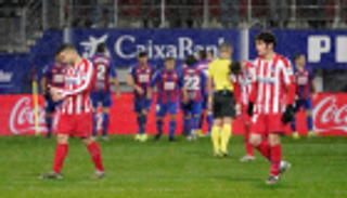 أتلتيكو مدريد يتلقى خسارة صادمة من إيبار في الدوري الإسباني