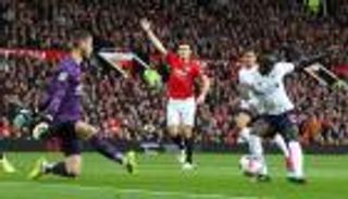 بعد 27 عاما.. ليفربول ينهي سطوة مانشستر يونايتد المالية