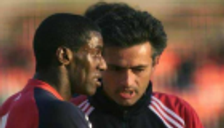 مورينيو يرحب بمعايشة نجم مصر السابق في توتنهام